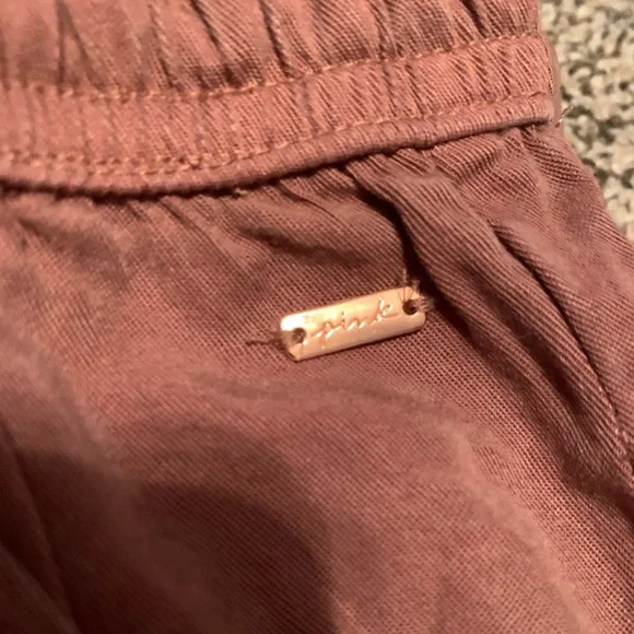 Like New VS PINK EASY LIGHTWEIGHT JOGGER PANT Peppercorn Brown Lyocell blend - Picture 6 of 9